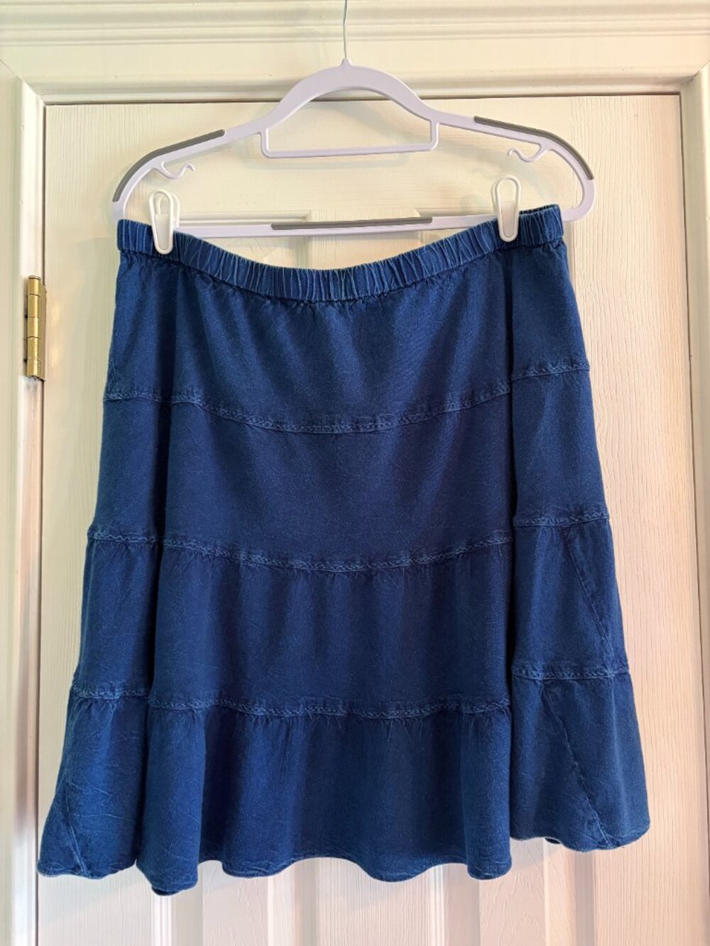 Studio West Apparel Size XL Elastic Waist Tiered Skirt Blue - Picture 2 of 5